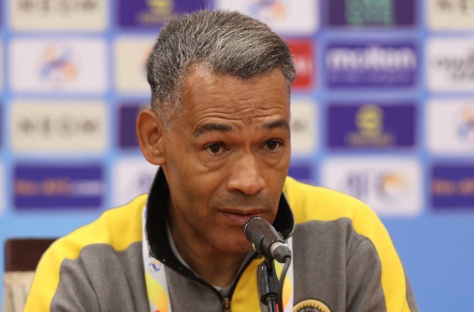 استعفای مورایس از تیم سپاهان