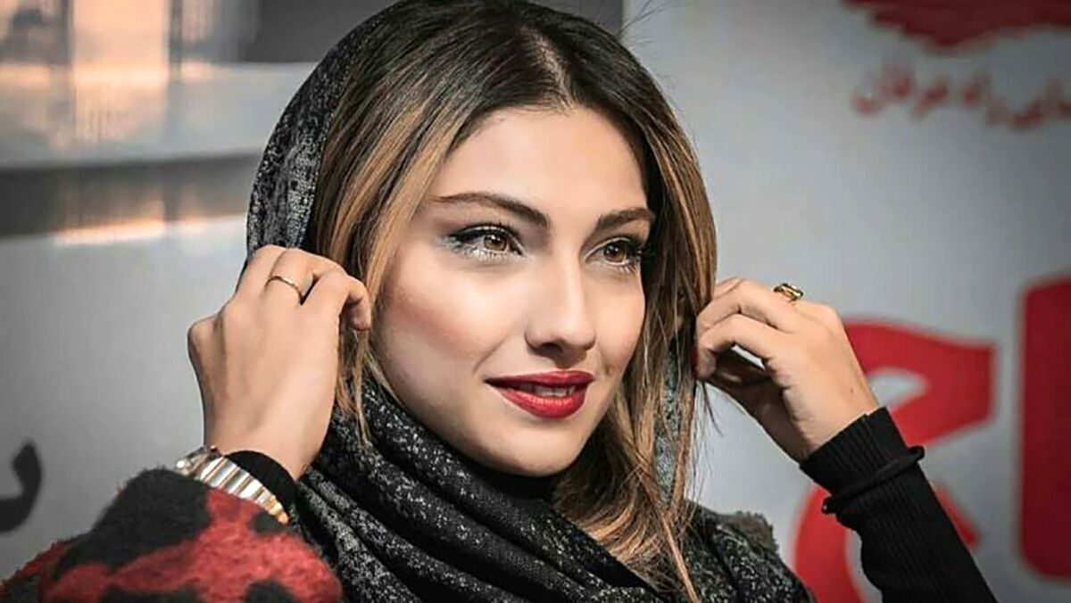 محیا دهقانی