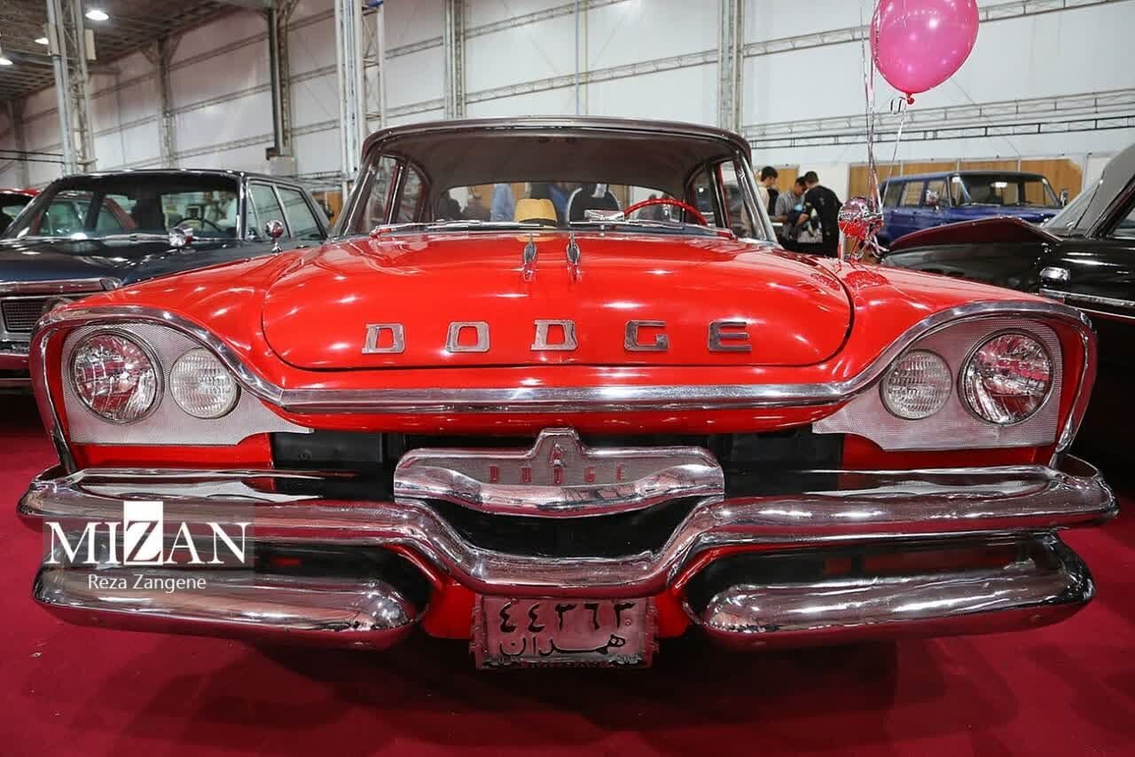 (عکس) دوج آمریکایی با پلاک همدان!