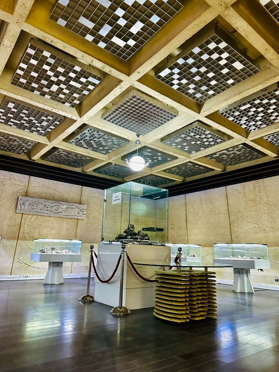 موزه شهاب سنگ ها