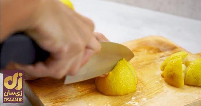 چطور مایکروویو را به طور طبیعی با لیمو تمیز کنیم؟