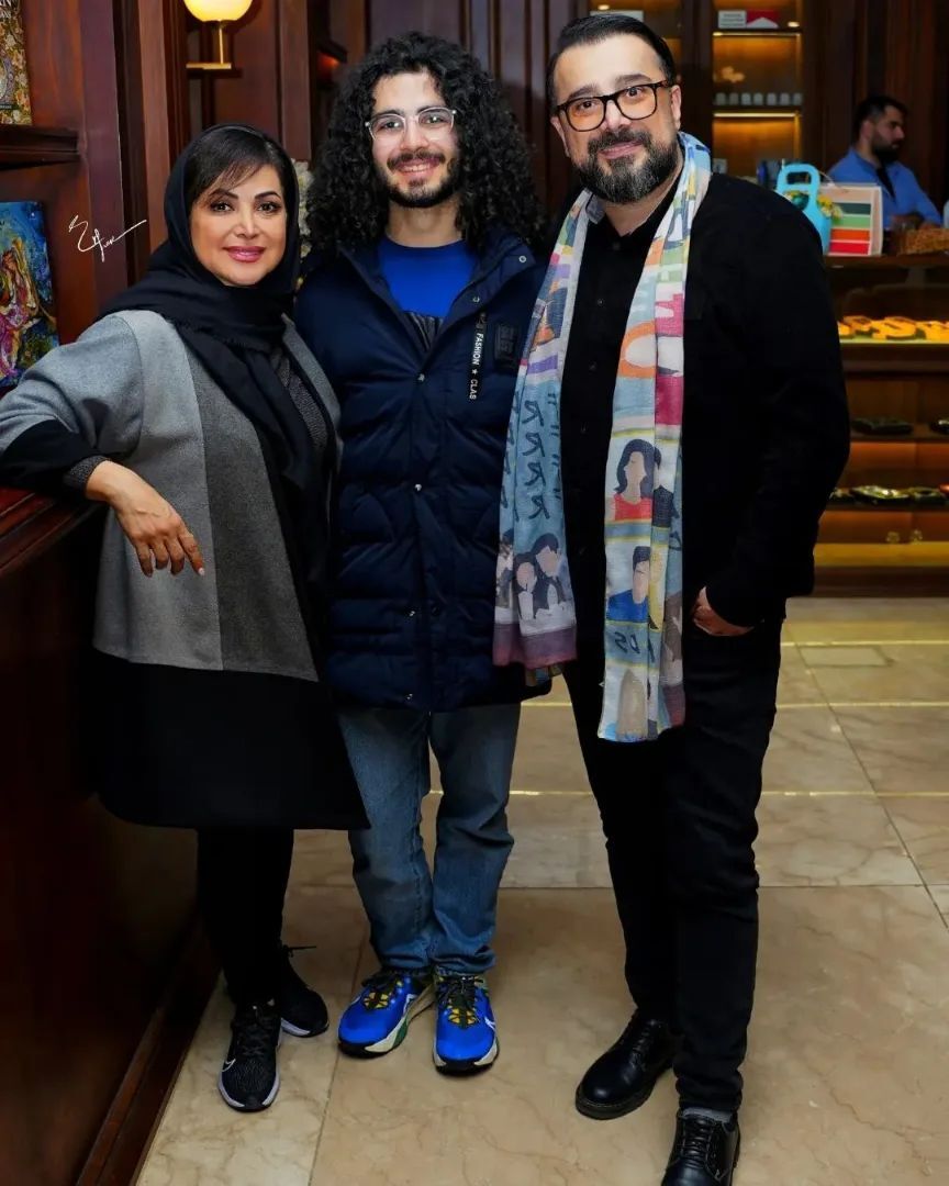 کمند امیرسلیمانی و سپند