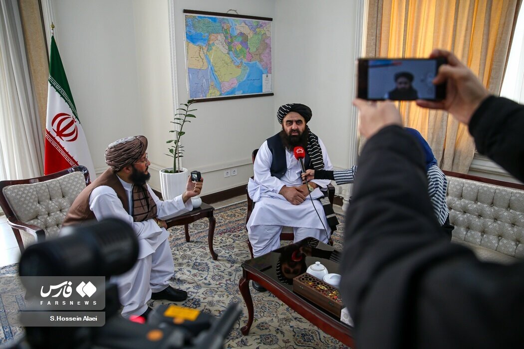 (تصاویر) دیدارهای مقام ارشد طالبان در تهران (تصاویر) دیدارهای مقام ارشد طالبان در تهران