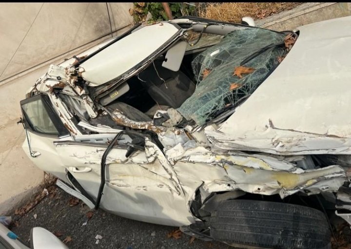 (عکس) آگهی عجیب فروش خودرو چپی (عکس) آگهی عجیب فروش خودرو چپی