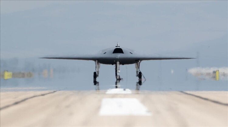 (تصاویر) رونمایی ترکیه از جدیدترین پهپاد نظامی