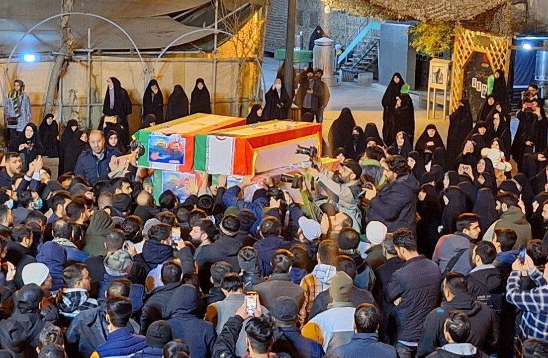 (عکس) پیکر مستشاران شهید ایرانی در سوریه به تهران رسید پیکر مستشاران شهید ایرانی