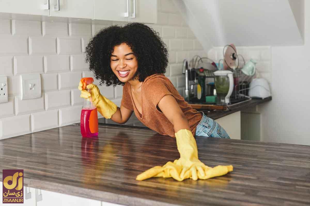 ۸ کار کوچک برای داشتن یک آشپزخانه تمیز و براق