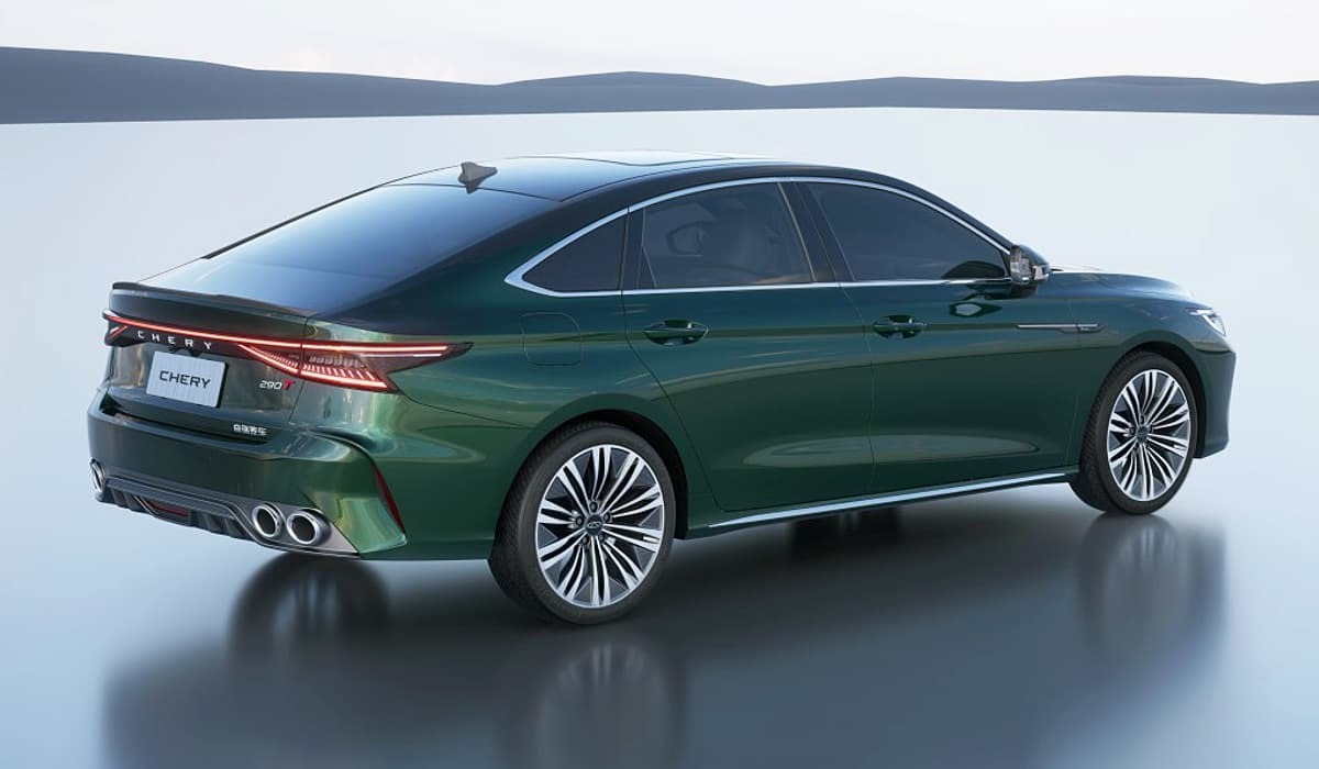 رونمایی از گرانترین سدان مدیران خودرو؛ از آریزو ۸ چه میدانیم رونمایی از گرانترین سدان مدیران خودرو؛ از آریزو ۸ چه میدانیم