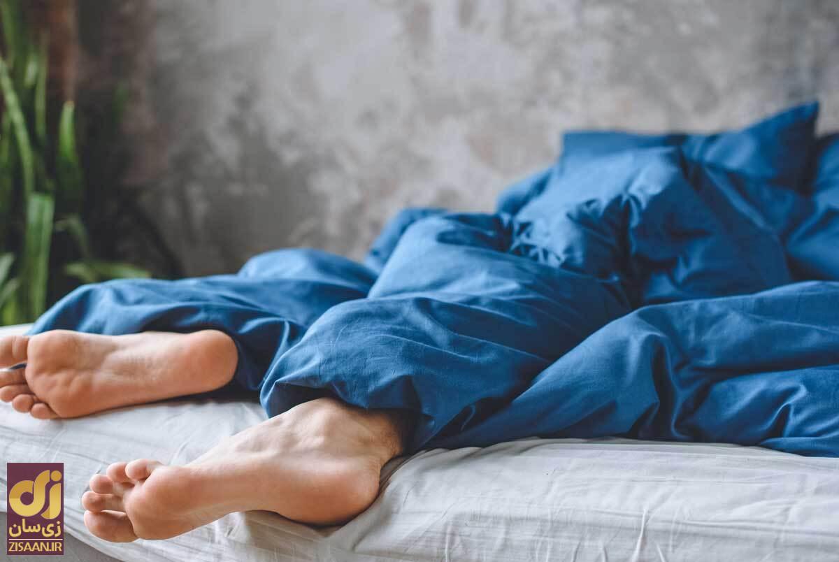 چرا هنگام خواب پاهای خود را به هم میمالیم؟ چرا هنگام خواب پاهای خود را به هم میمالیم؟