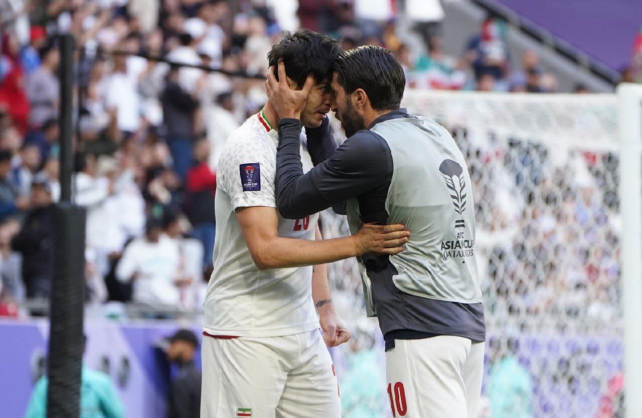 (تصاویر) لحظات ناب واکنش‌های سردار آزمون در بازی با ژاپن