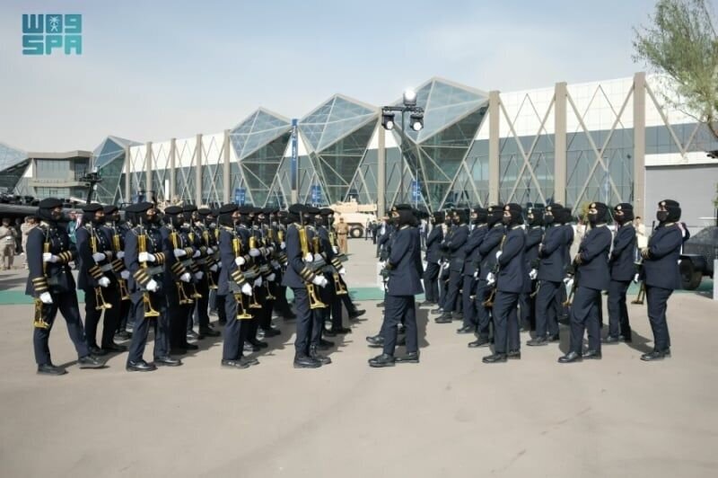 تصاویر رزمایش و رژه نیرو‌های امنیتی زن در عربستان