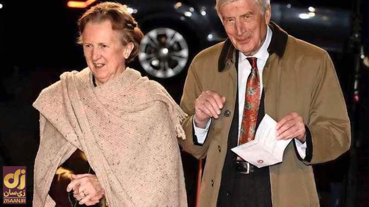 دریس ون آخت و یوجین ون آخت