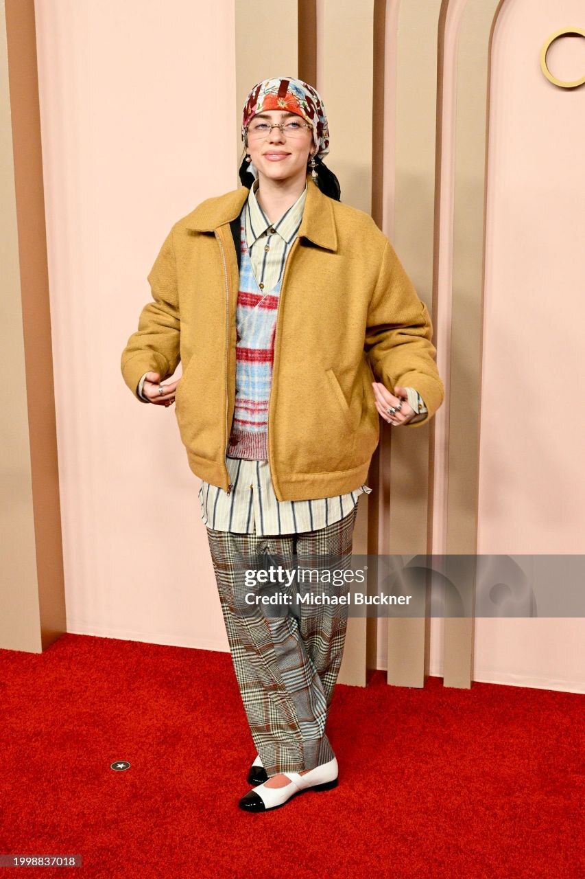 (عکس) استایل جدید و عجیب بیلی آیلیش وایرال شد بیلی آیلیش