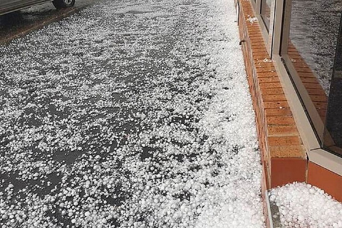 برف در امارات