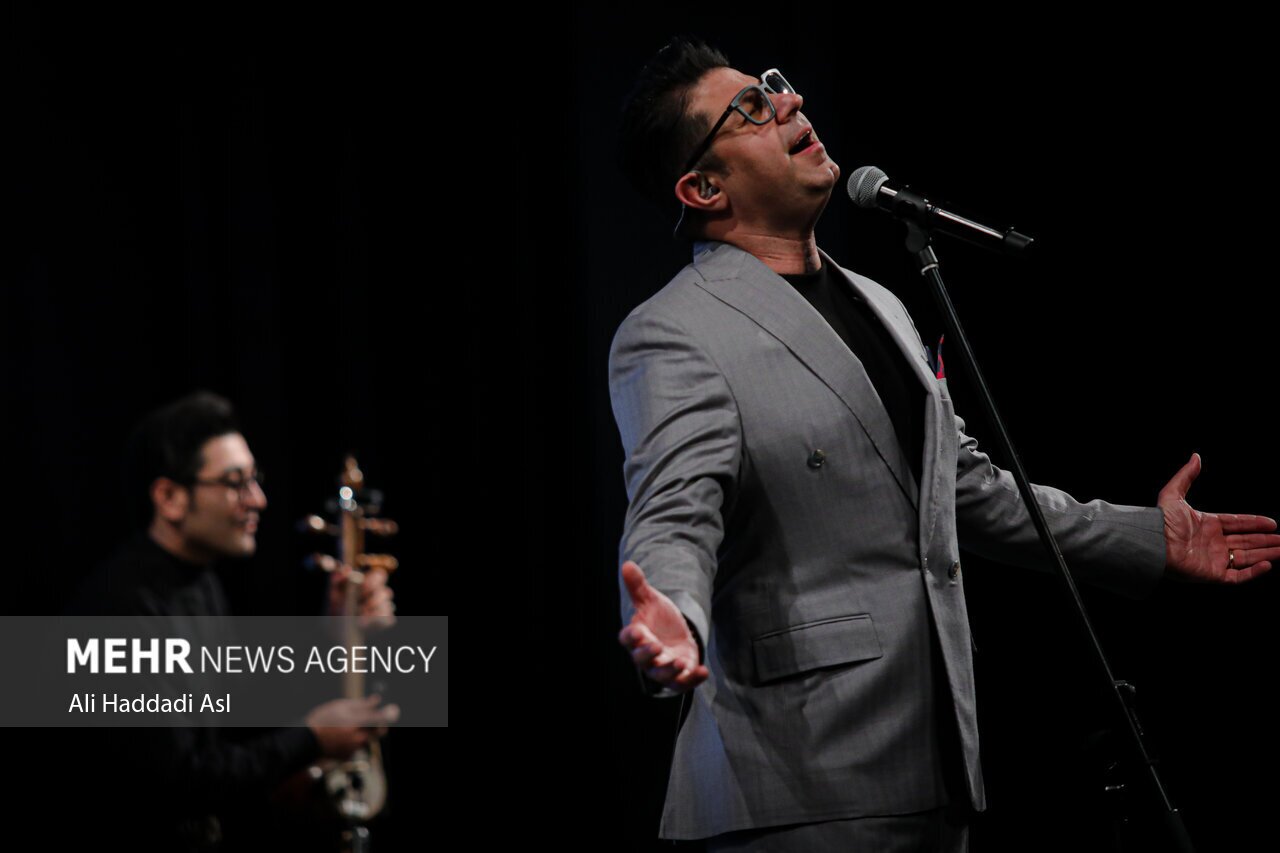 حجت اشرف زاده: من زباله جمع کن طبیعت هستم