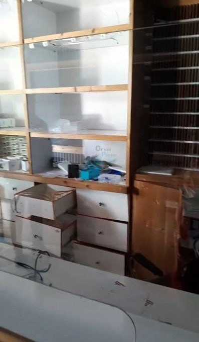 (تصاویر) دفتر شرکت کوروش کمپانی شبانه تخلیه شد/ سرانجام فروشنده‌ی جنجالی آیفون ۱۳