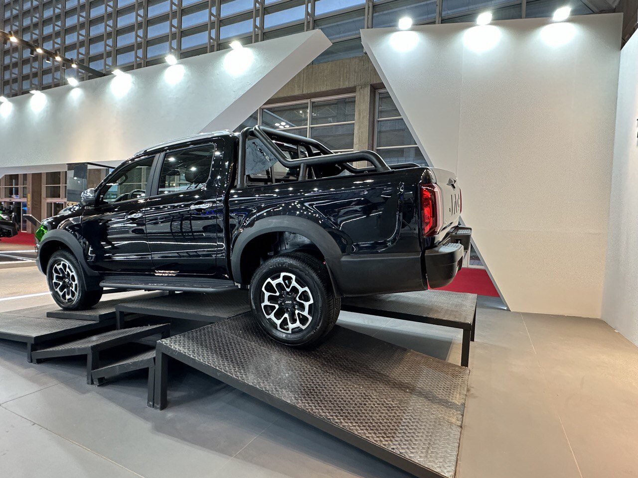 فروش پیکاپ kmc T۹ از فردا توسط کرمان موتور +عکس فروش پیکاپ kmc T۹ از فردا توسط کرمان موتور +عکس