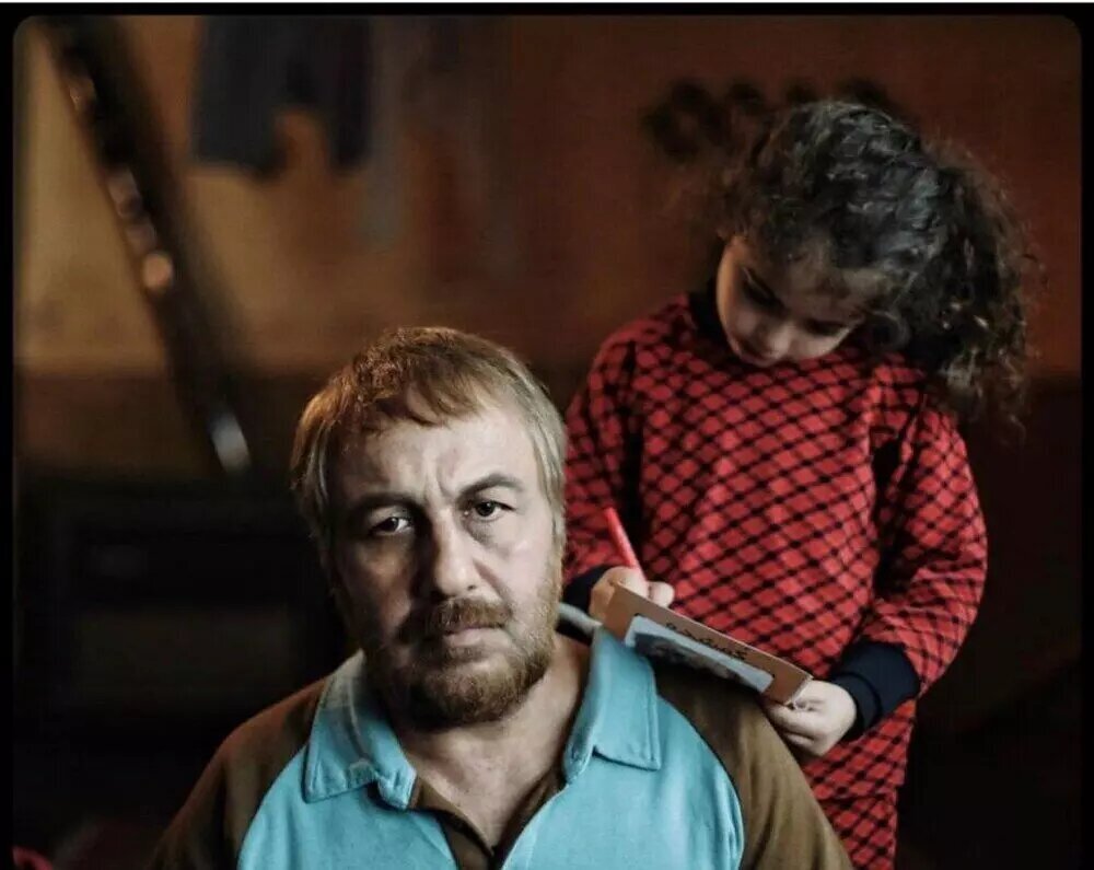 چهره جدید رضا عطاران در سینما چهره جدید رضا عطاران در سینما