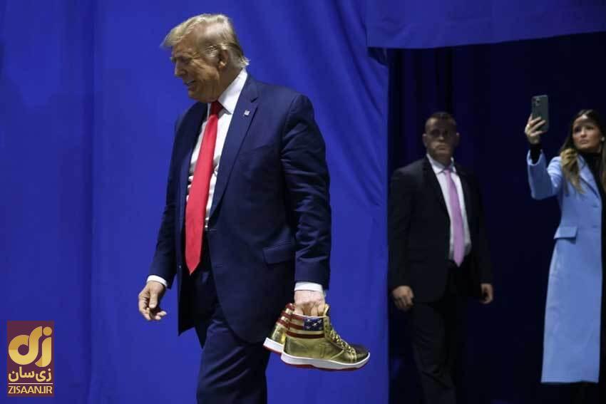ترامپ بعد از جریمه ۳۵۵ میلیون دلاری خط تولید کفش کتانی راه انداخت! ترامپ بعد از جریمه ۳۵۵ میلیون دلاری خط تولید کفش کتانی راه انداخت!