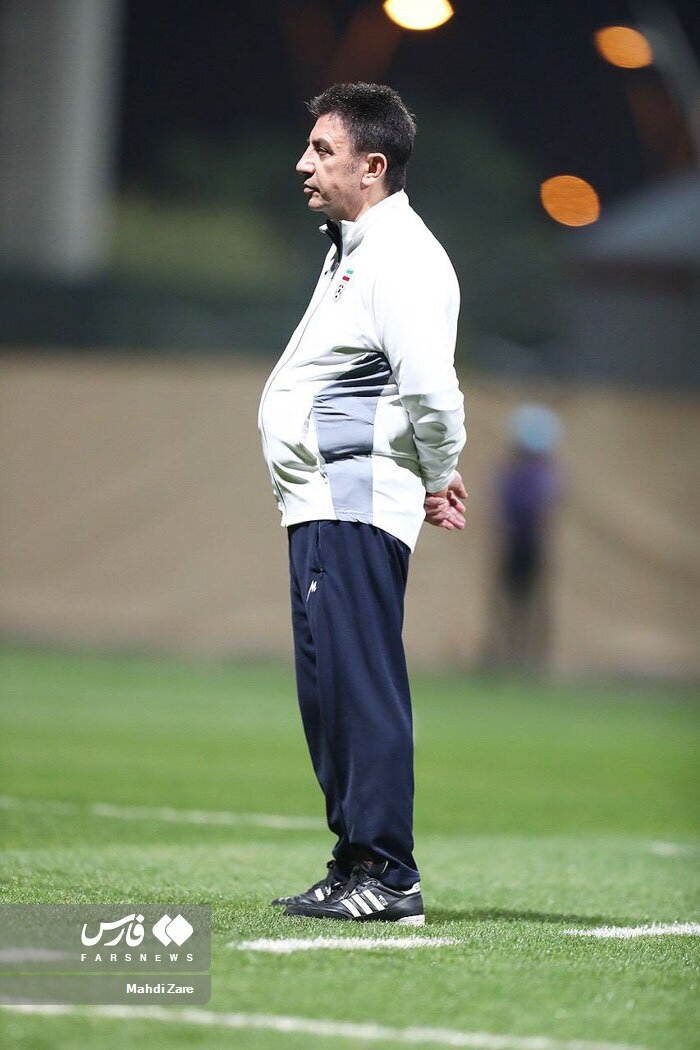 (عکس) استایل باورنکردنی امیر قلعه نویی در قطر امیر قلعه نویی در قطر