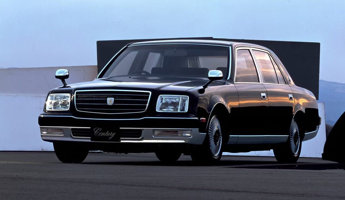 تویوتای جذاب و لوکس