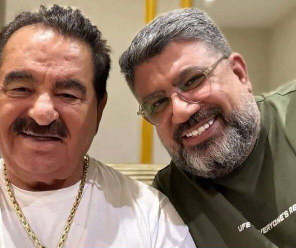 (عکس سلفی رضا رشیدپور با خواننده معروف ترکیه