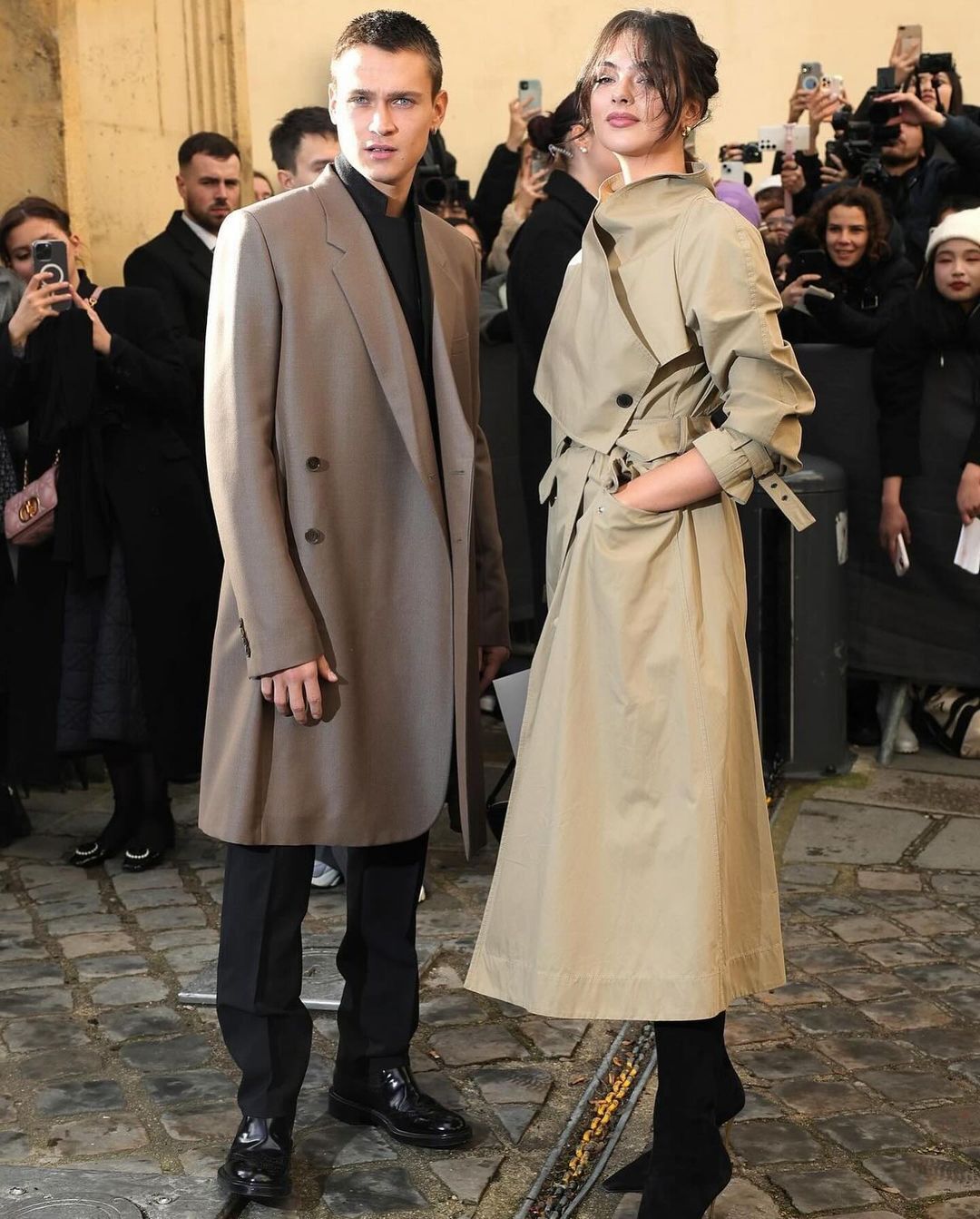 (تصاویر) استایل جذاب دوا کسل در کنار سال ننی