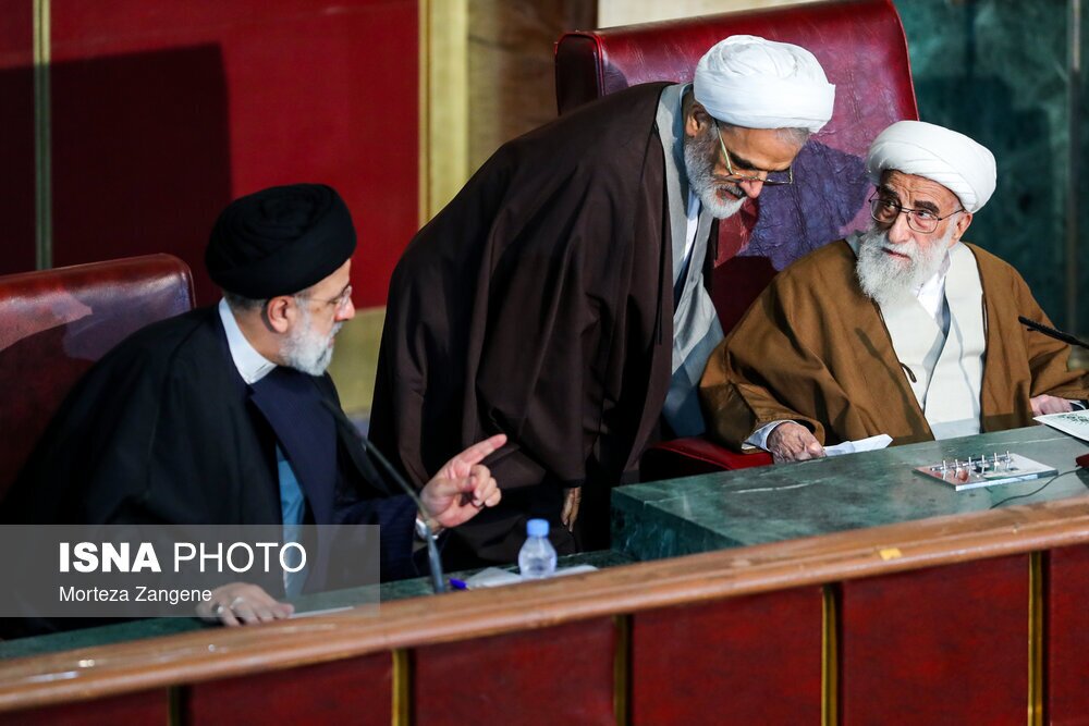 (عکس) جدیدترین تصاویر از آیت الله جنتی در مجلس خبرگان