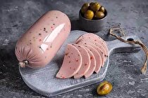 کالباس خانگی با مرغ وهویج را کپی برابرِ اصل کالباس کارخانه درست کنید!