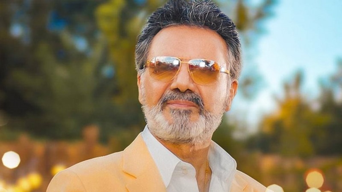 عباس عبدی: خود را جای معین بگذاریم