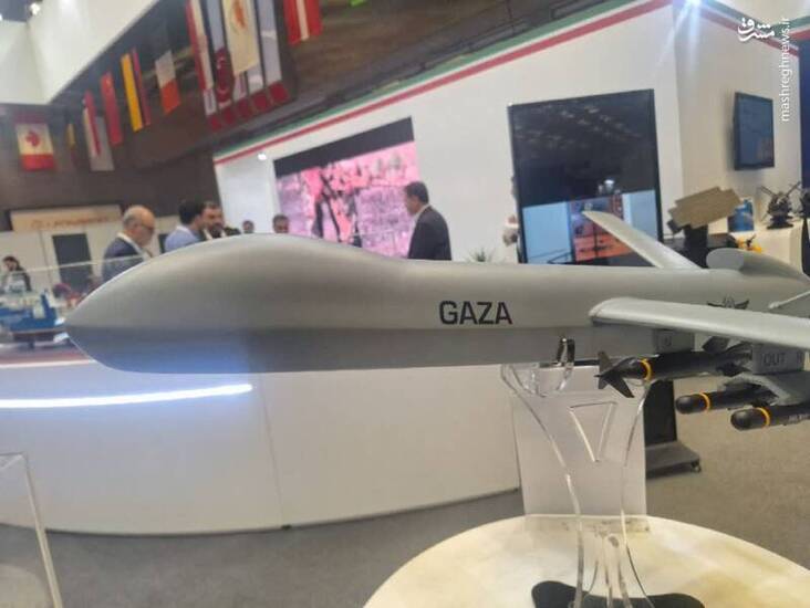 (عکس) نمایش جدیدترین تسلیحات نظامی ایران در قطر