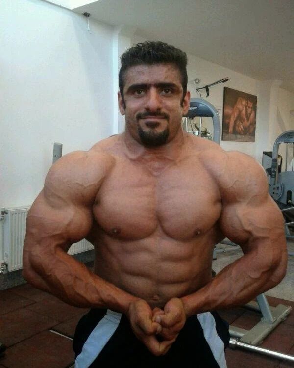 بدن عجیب هادی چوپان قبل در جوانی +عکس