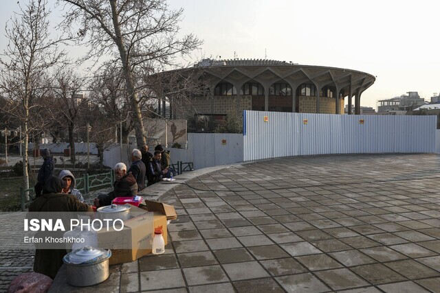 ماجرای دیوارههای پیرامون تئاتر شهر چیست؟ ماجرای دیوارههای پیرامون تئاتر شهر چیست؟