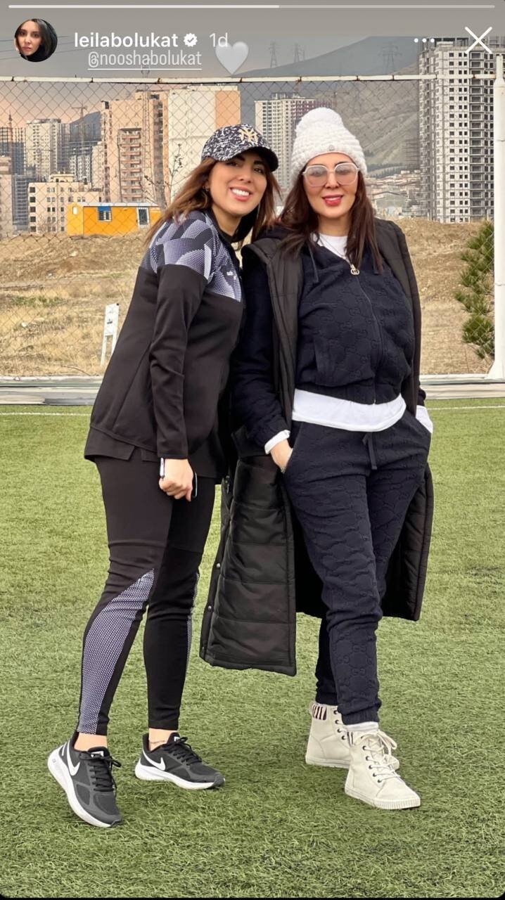 (عکس) استوری لیلا بلوکات در کنار خواهرش