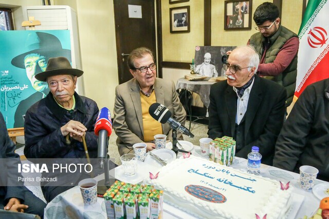 آواز و حرکات موزون علی نصیریان به یاد جوانی