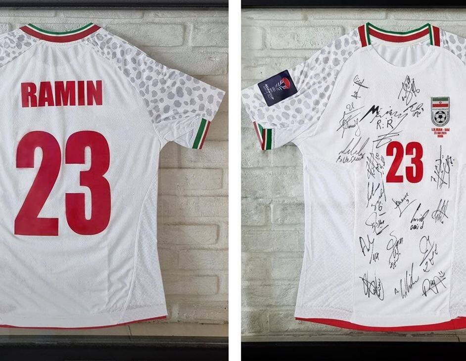 (عکس‌) اقدام زیبای رامین رضاییان برای سیل سیستان‌وبلوچستان