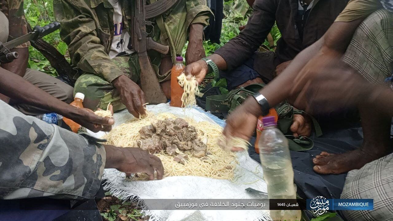 (عکس) تصاویر ترسناک جدید از داعش (عکس) تصاویر ترسناک جدید از داعش