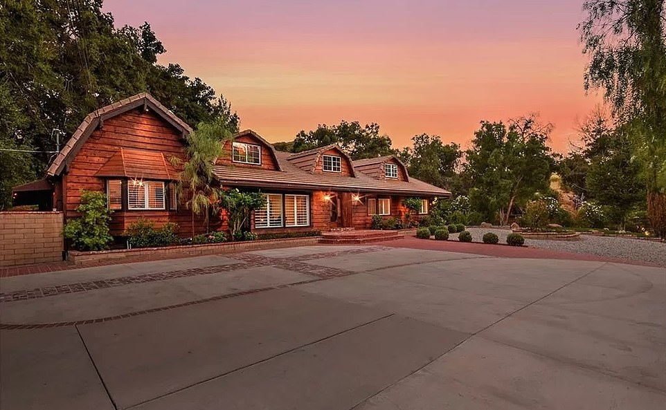 سلبریتی های ثروتمند هالیوود که برای خرید خانه وام های کلان گرفته اند