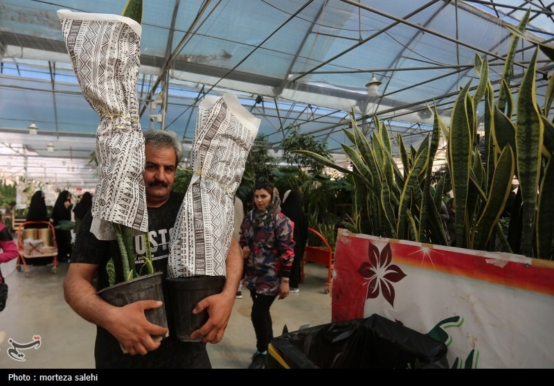 (تصاویر) بازار گل و گیاه اصفهان در آستانه نوروز