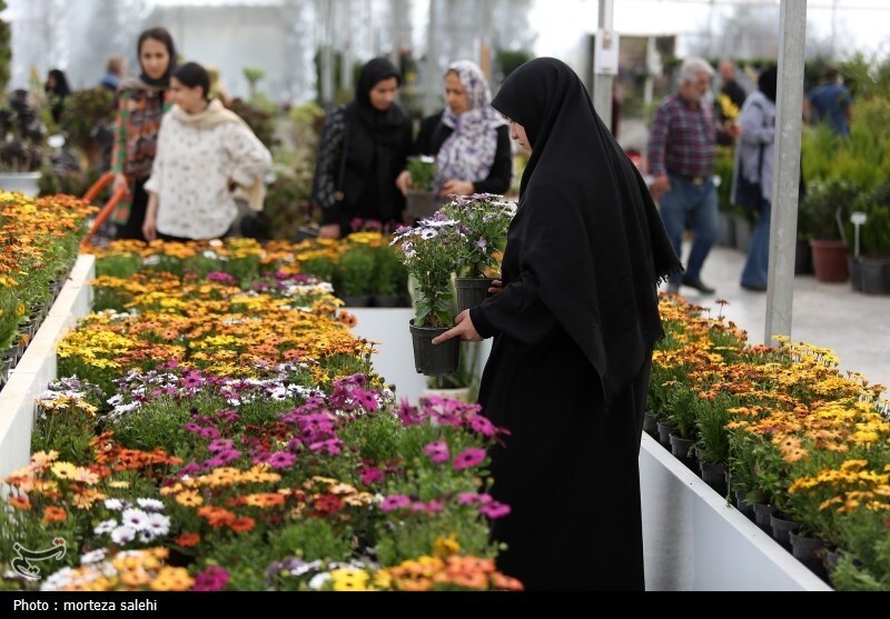 (تصاویر) بازار گل و گیاه اصفهان در آستانه نوروز