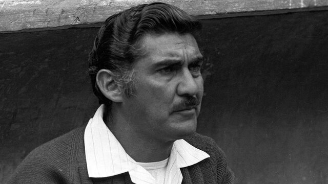 آنتونیو کارباخال