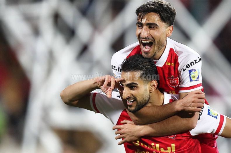 ستاره پرسپولیس با اوسمار و بازیکنان خداحافظی کرد