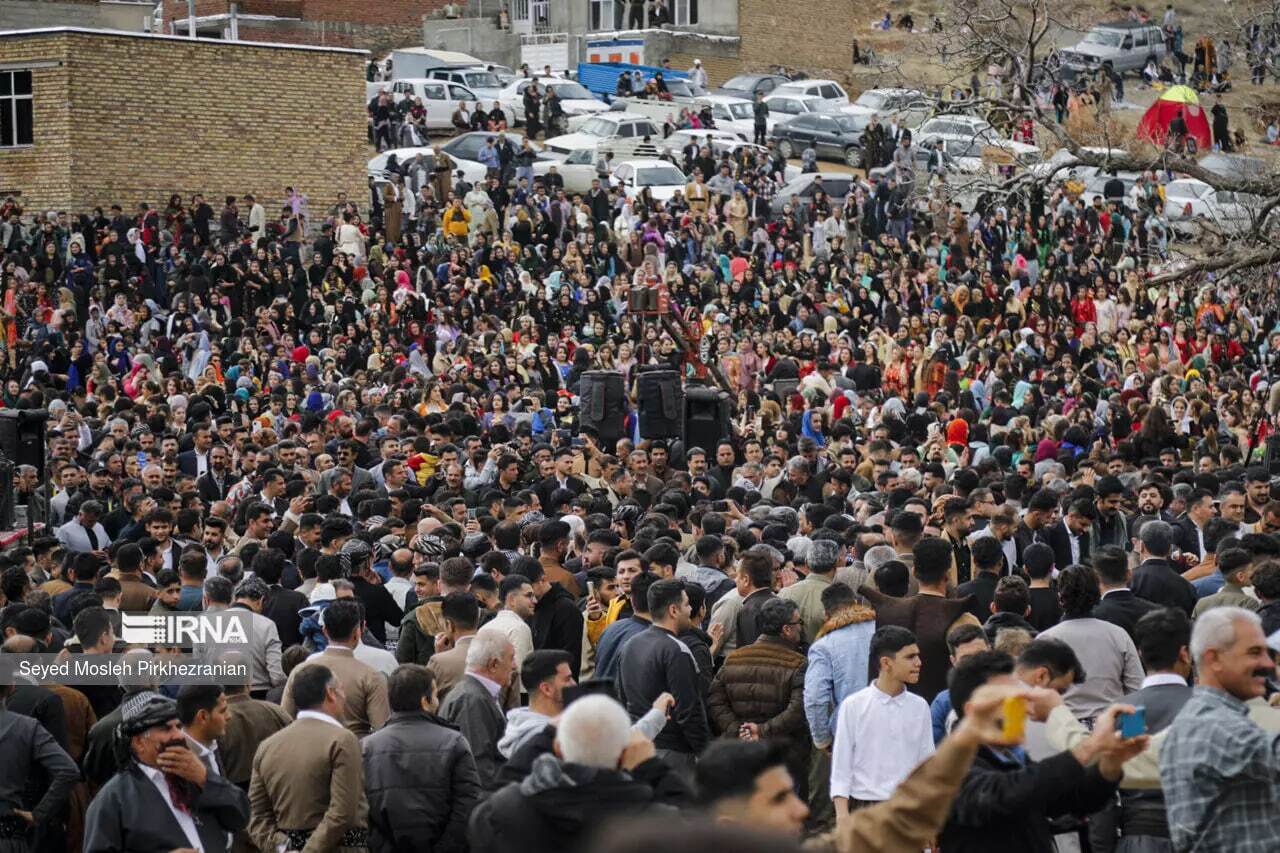 (تصاویر) استقبال از نوروز در روستای چشمیدر
