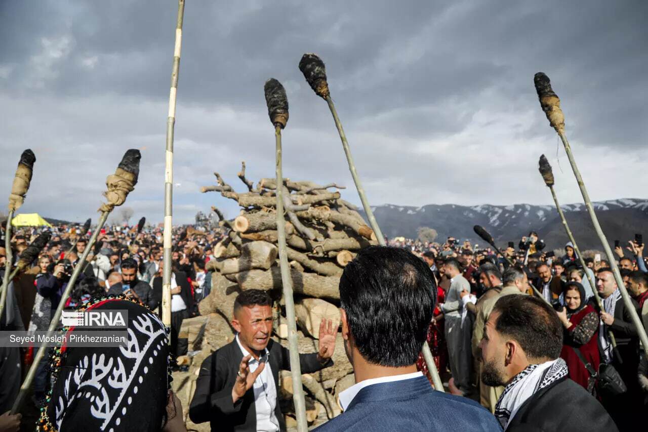 (تصاویر) استقبال از نوروز در روستای چشمیدر