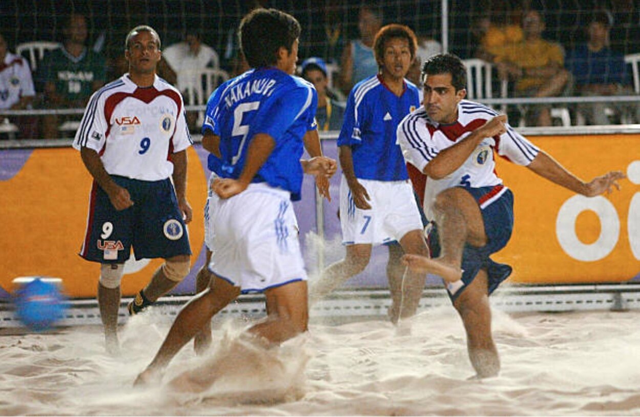 به نام ایران؛شگفتی را تکمیل کن