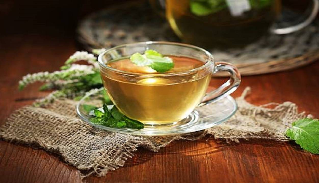 این نوشیدنی قند خون را کنترل، سموم بدن را دفع، نقرس را درمان می کند