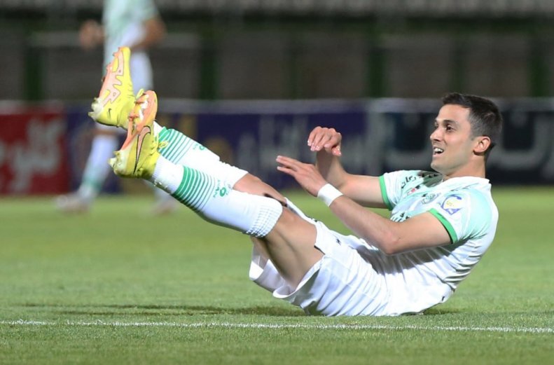 منتظر بمب نقل و انتقالات باشید!