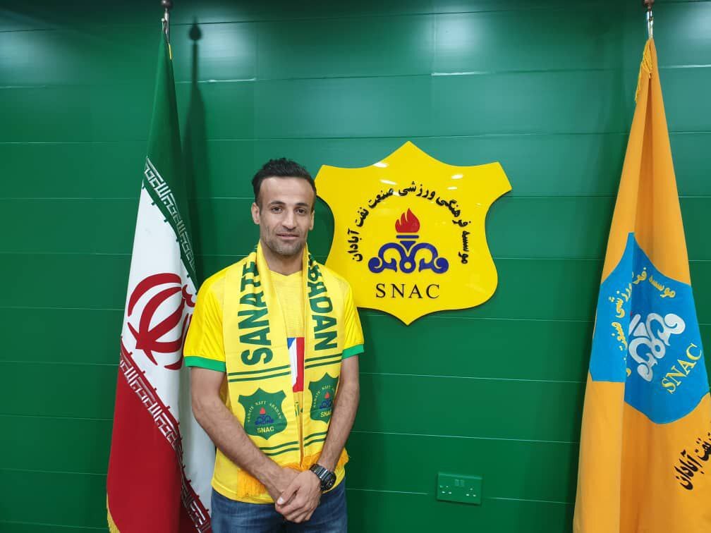 منتظر بمب نقل و انتقالات باشید!