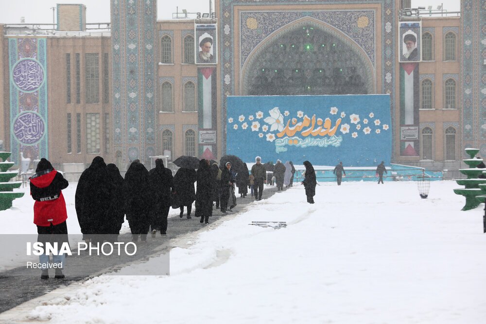 (تصاویر) روز برفی جمکران