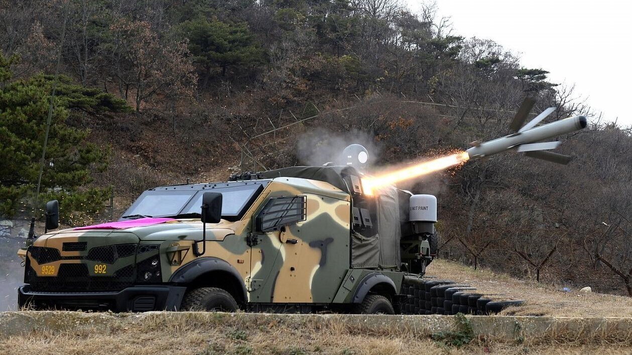 (تصاویر) سلاح گیل اسپایک چیست و حزب‌الله چگونه آن را به ایران وارد کرد